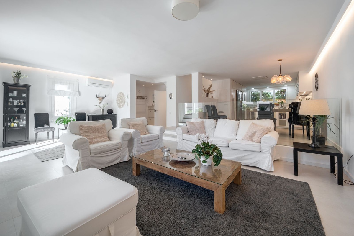 Te koop Herenhuis Costa Del Sol Nueva Andalucía € 1.495.000,-