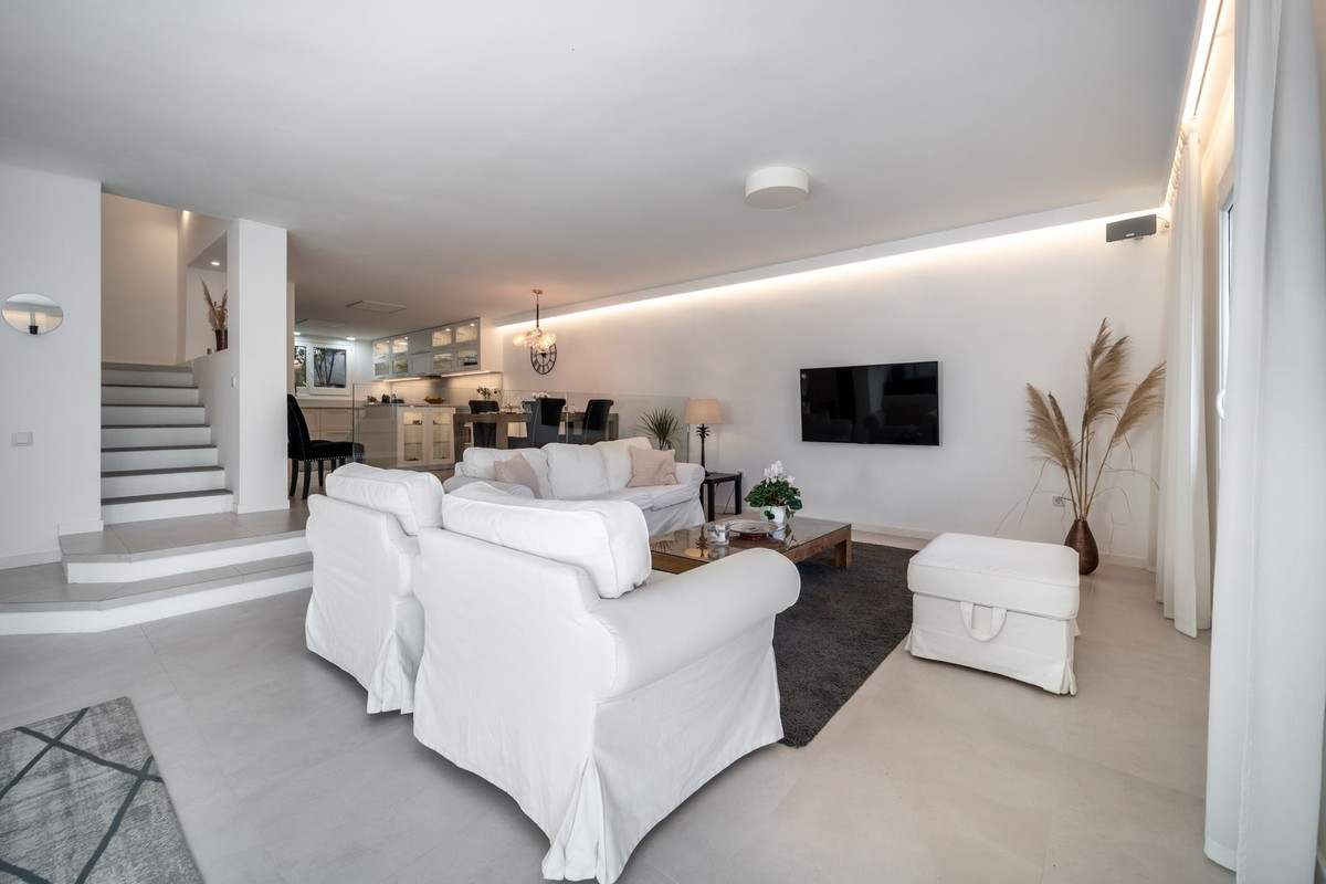 Te koop Herenhuis Costa Del Sol Nueva Andalucía € 1.495.000,-