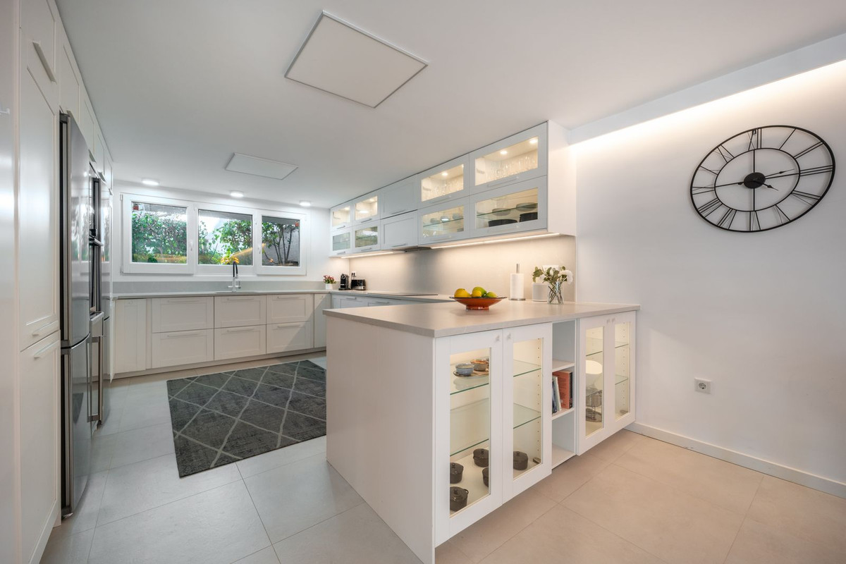 Te koop Herenhuis Costa Del Sol Nueva Andalucía € 1.495.000,-