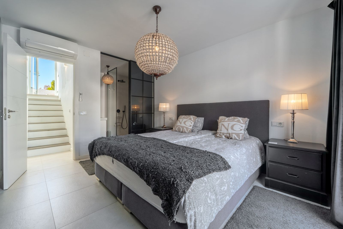 Te koop Herenhuis Costa Del Sol Nueva Andalucía € 1.495.000,-