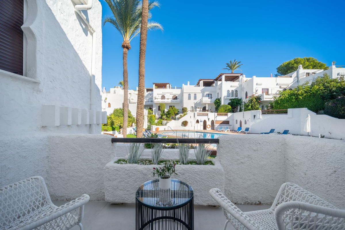 Te koop Herenhuis Costa Del Sol Nueva Andalucía € 1.495.000,-