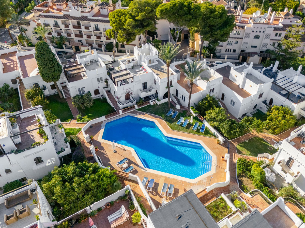 Te koop Herenhuis Costa Del Sol Nueva Andalucía € 1.495.000,-