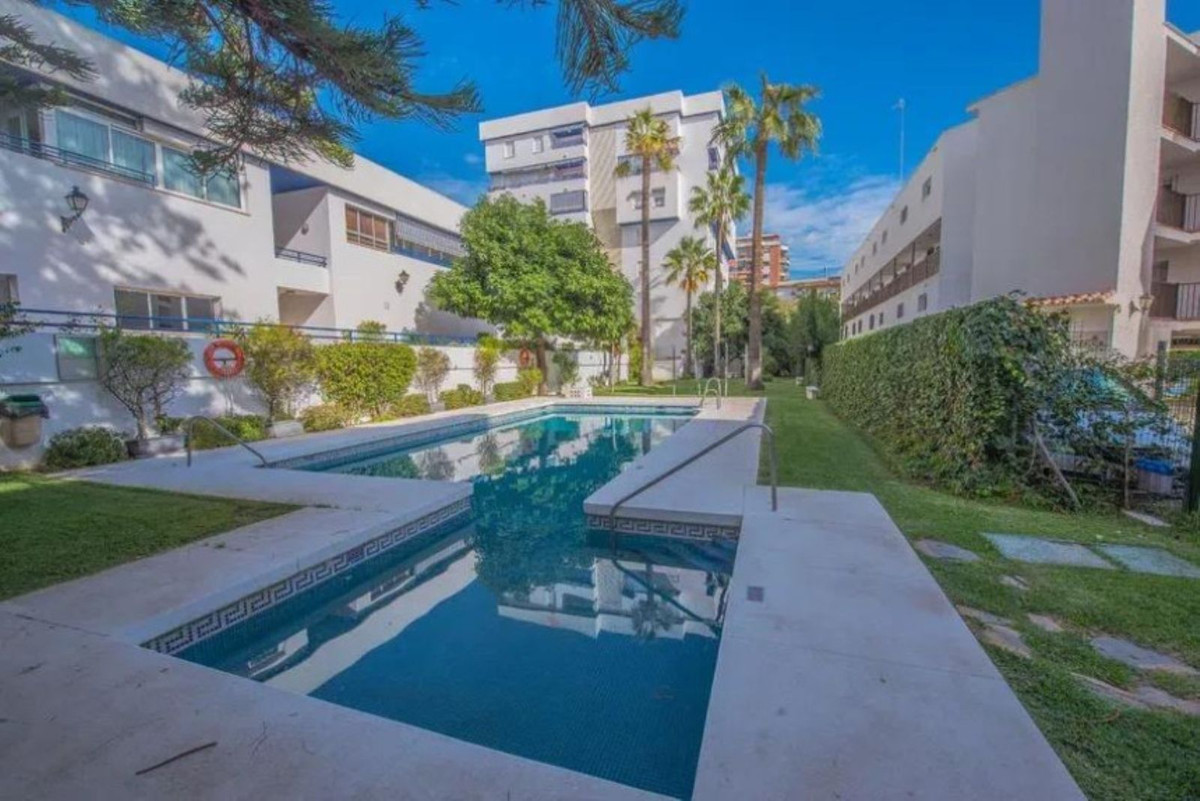 Te koop Middle Floor Apartment Costa Del Sol Marbella € 638.000,-