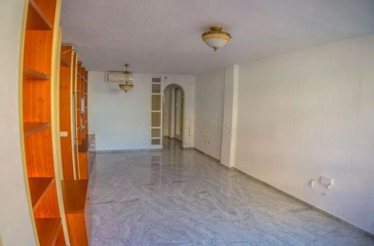 Te koop Middle Floor Apartment Costa Del Sol Marbella € 638.000,-