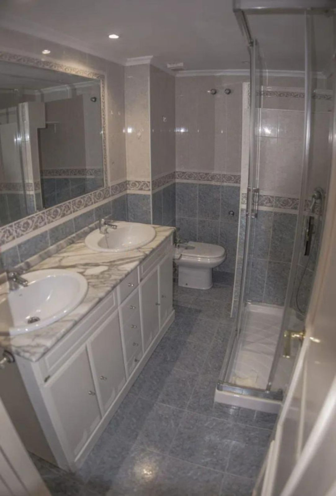 Te koop Middle Floor Apartment Costa Del Sol Marbella € 638.000,-