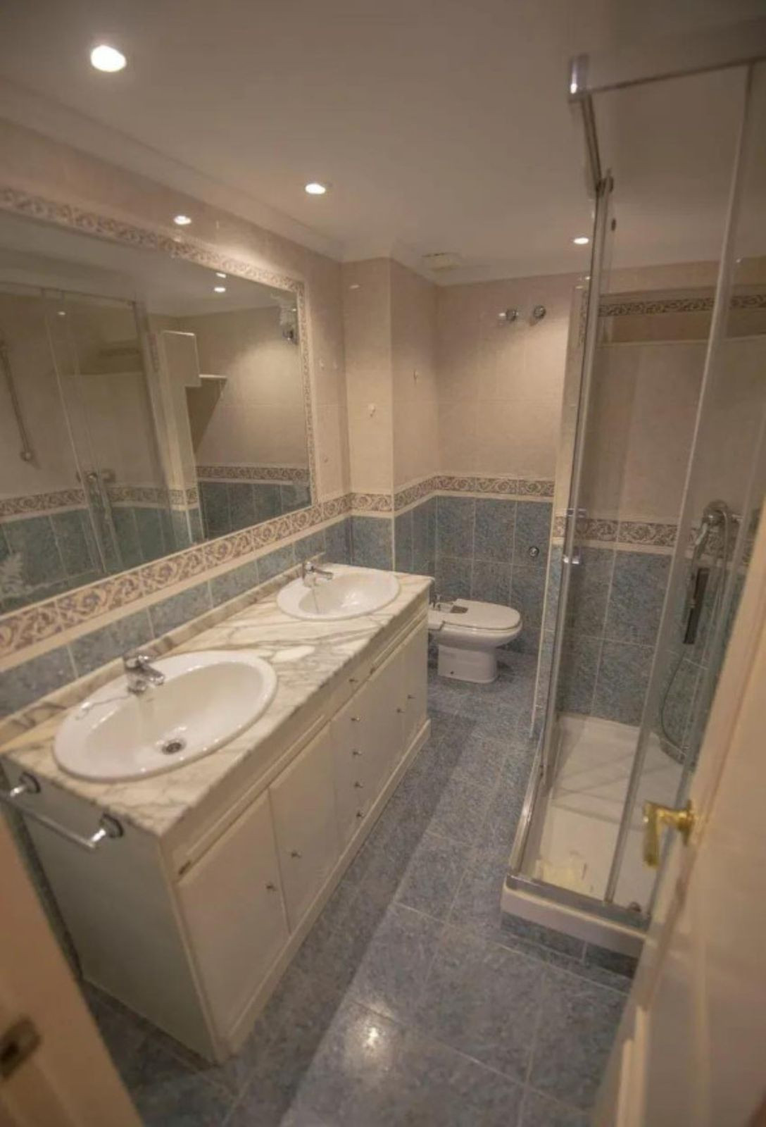 Te koop Middle Floor Apartment Costa Del Sol Marbella € 638.000,-