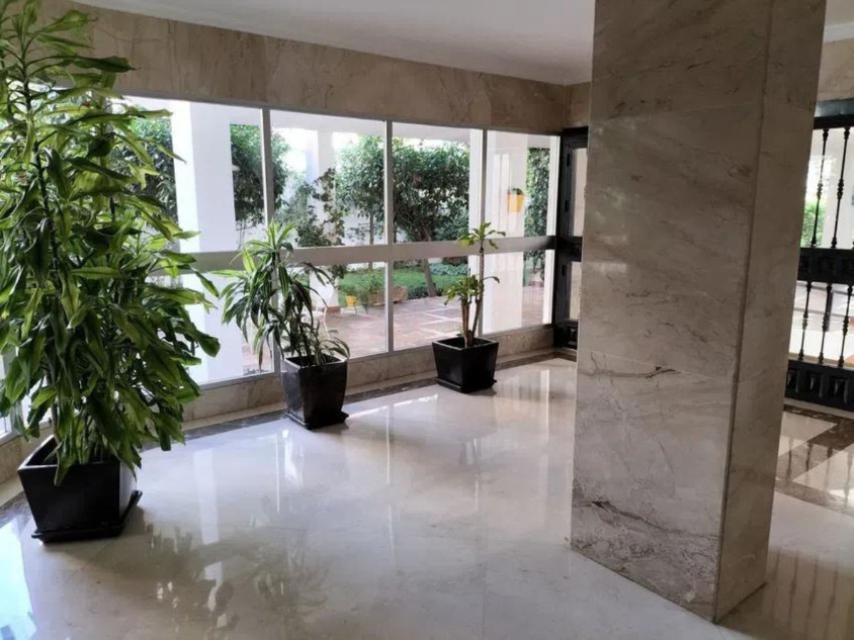 Te koop Middle Floor Apartment Costa Del Sol Marbella € 638.000,-