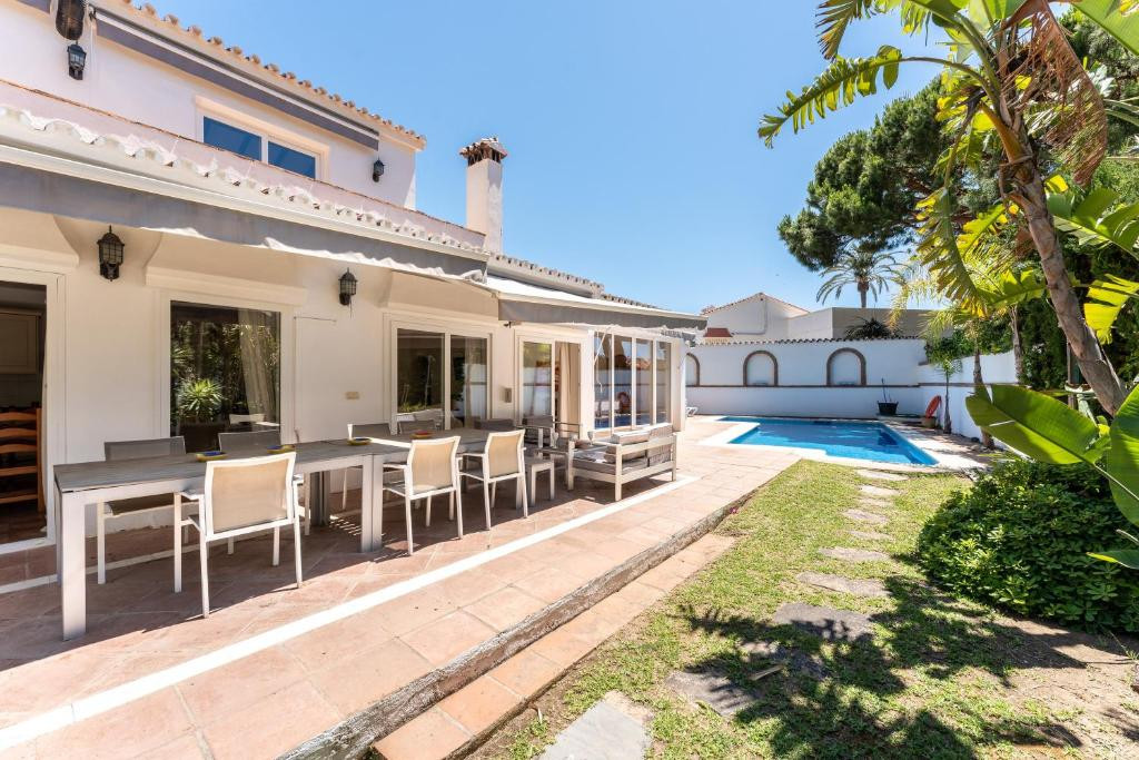 Te koop Vrijstaande Villa Costa Del Sol Marbesa € 1.300.000,-