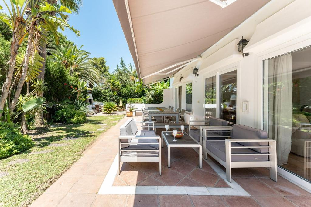 Te koop Vrijstaande Villa Costa Del Sol Marbesa € 1.300.000,-