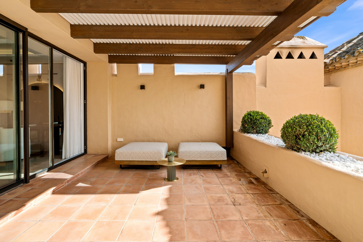 Te koop Penthouse Duplex Costa Del Sol Benahavís € 925.000,-