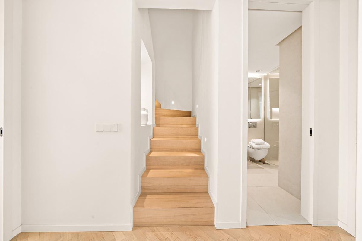 Te koop Penthouse Duplex Costa Del Sol Benahavís € 925.000,-