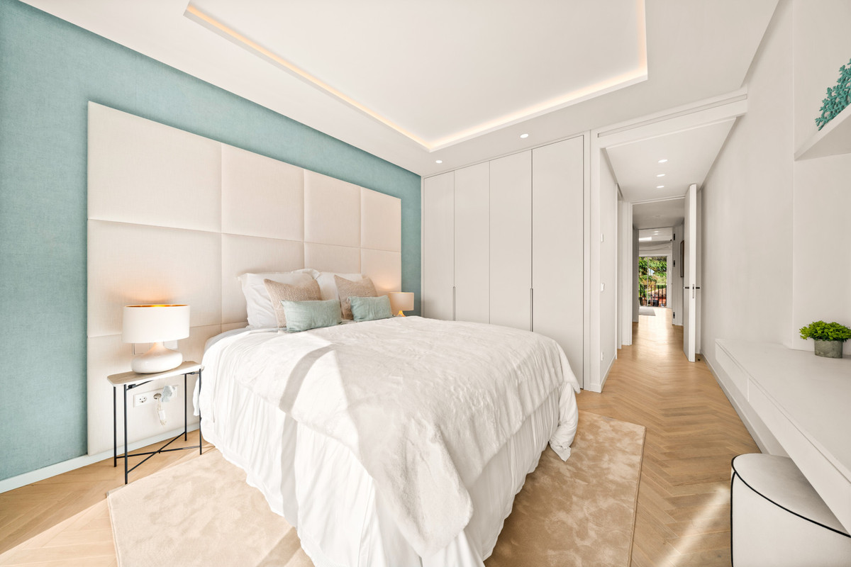 Te koop Penthouse Duplex Costa Del Sol Benahavís € 925.000,-