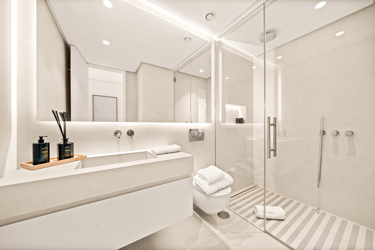 Te koop Penthouse Duplex Costa Del Sol Benahavís € 925.000,-