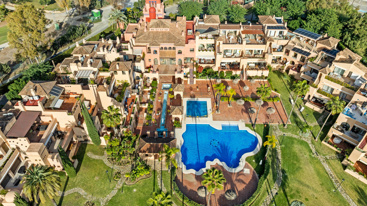 Te koop Penthouse Duplex Costa Del Sol Benahavís € 925.000,-