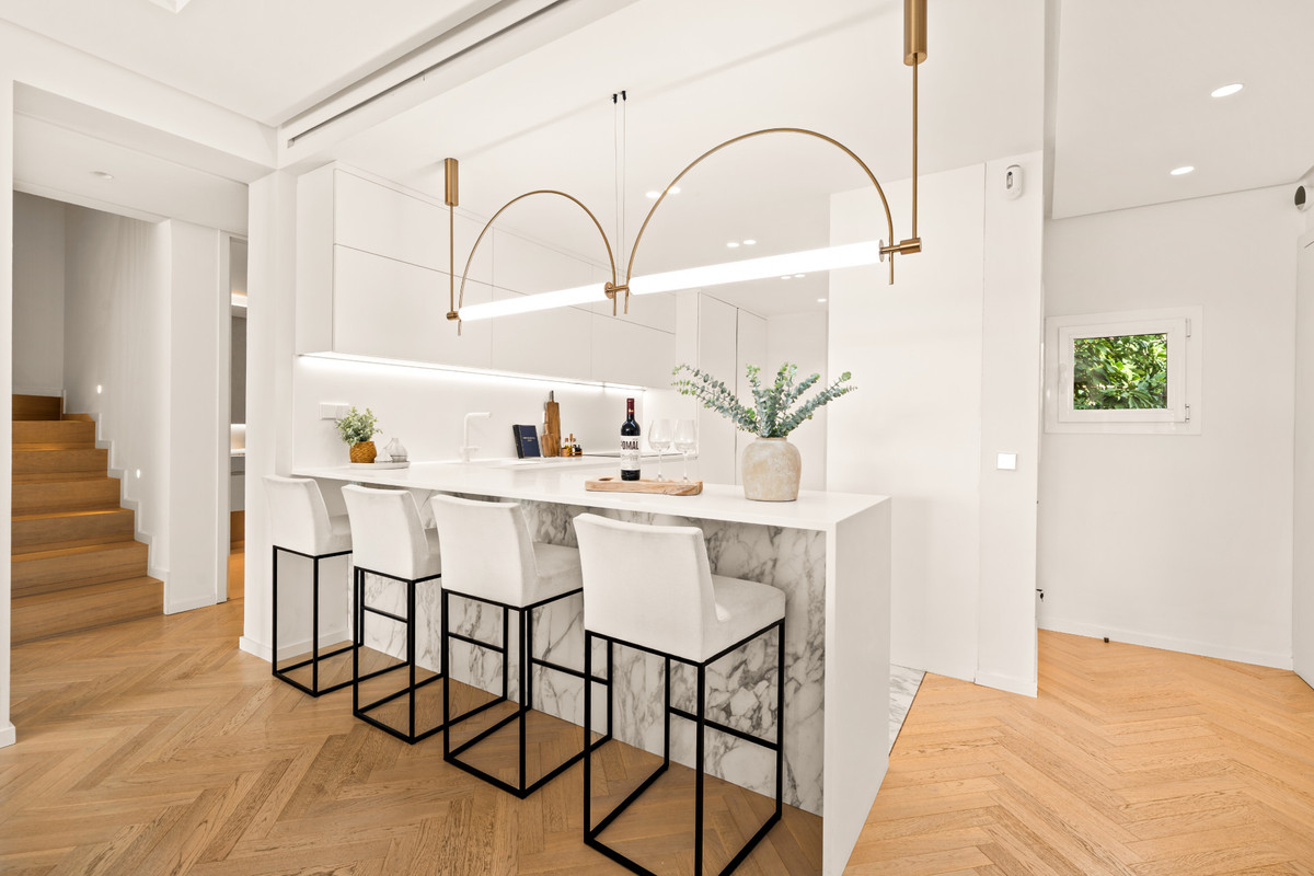 Te koop Penthouse Duplex Costa Del Sol Benahavís € 925.000,-