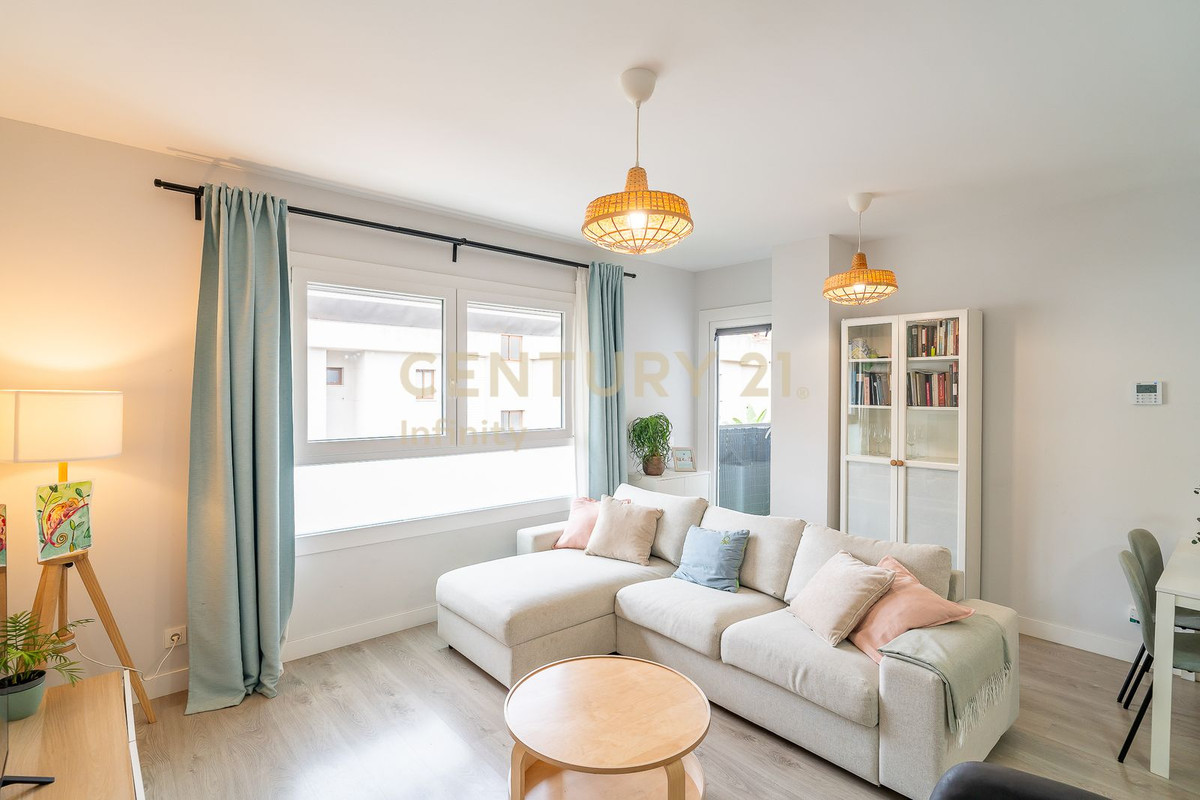 Te koop Middle Floor Apartment Costa Del Sol Mijas Costa € 289.000,-