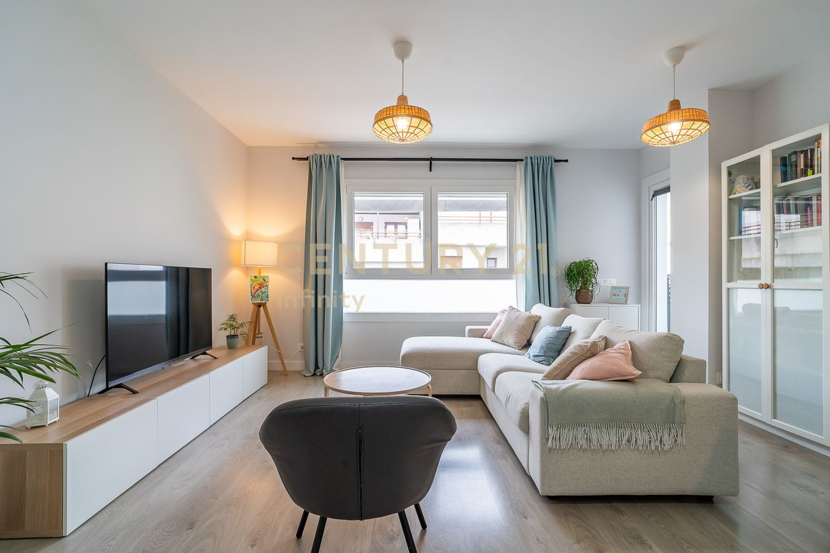 Te koop Middle Floor Apartment Costa Del Sol Mijas Costa € 289.000,-