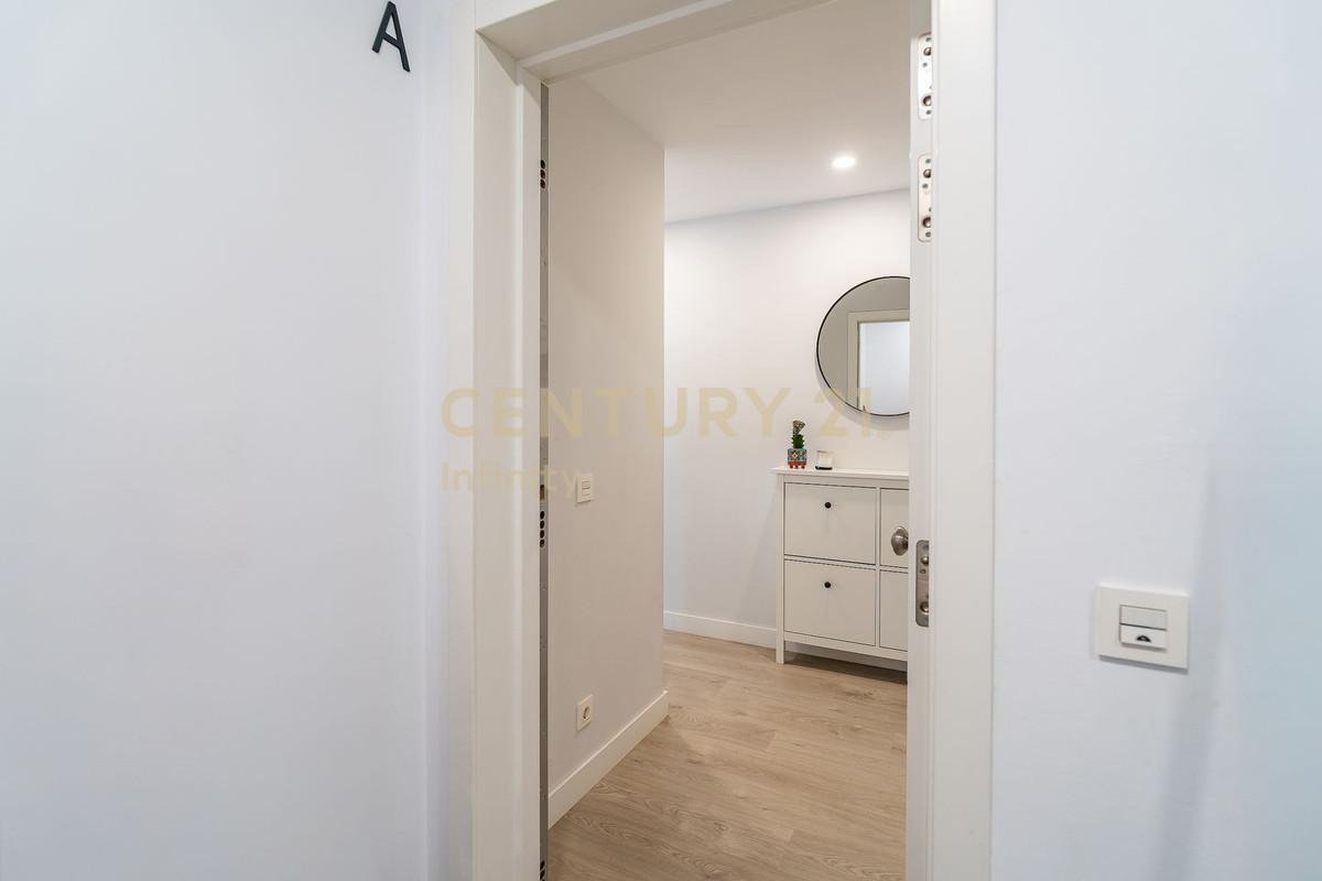 Te koop Middle Floor Apartment Costa Del Sol Mijas Costa € 289.000,-