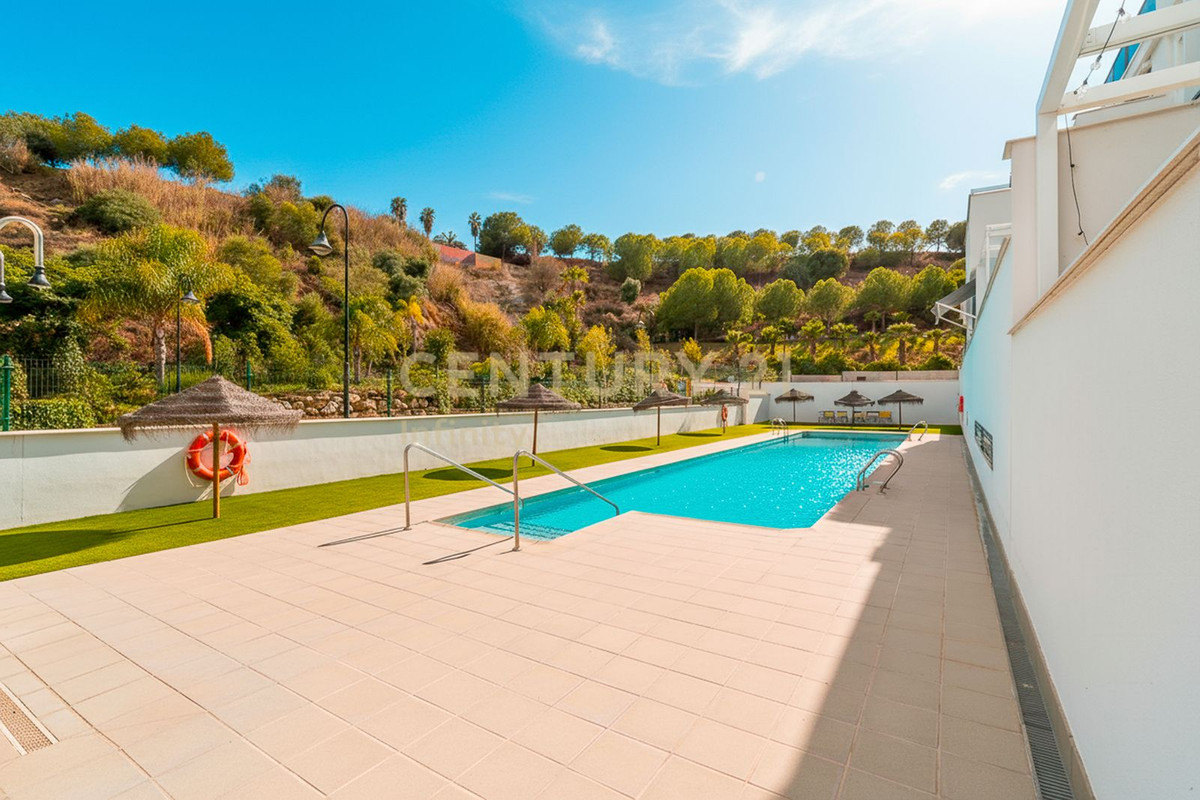 Te koop Middle Floor Apartment Costa Del Sol Mijas Costa € 289.000,-
