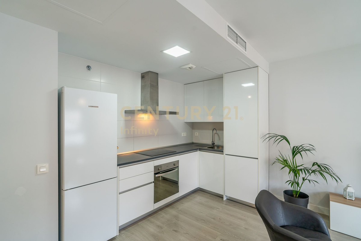 Te koop Middle Floor Apartment Costa Del Sol Mijas Costa € 289.000,-