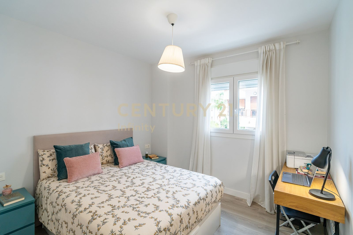 Te koop Middle Floor Apartment Costa Del Sol Mijas Costa € 289.000,-