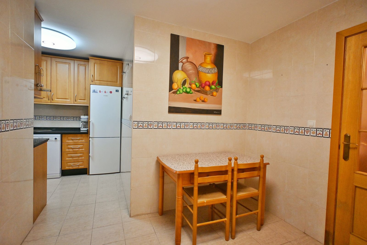 Te koop Middle Floor Apartment Costa Del Sol Fuengirola € 550.000,-