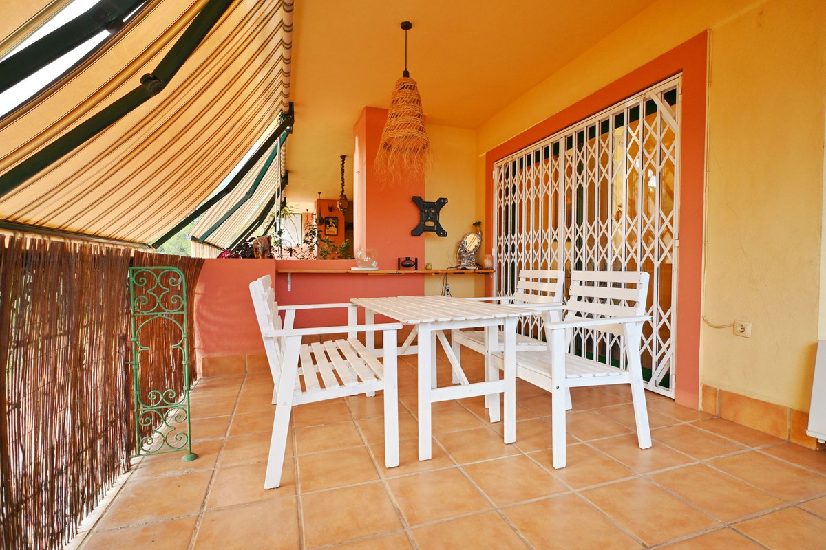 Te koop Middle Floor Apartment Costa Del Sol Fuengirola € 550.000,-