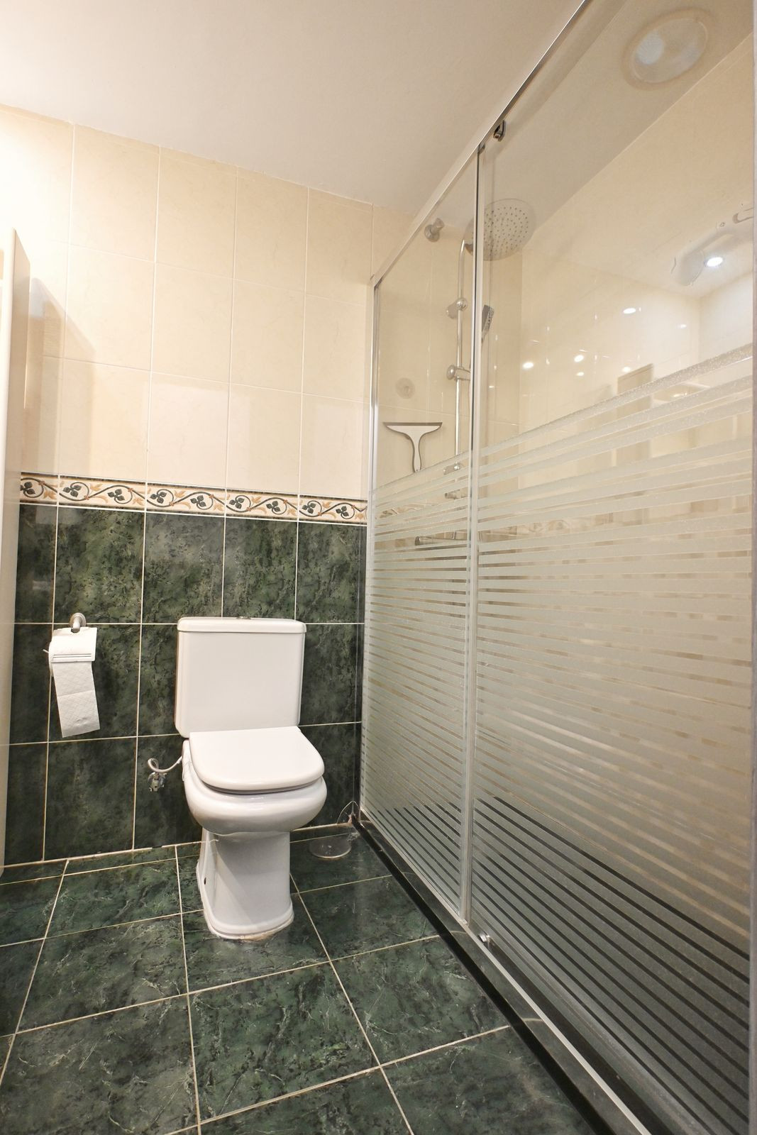 Te koop Middle Floor Apartment Costa Del Sol Fuengirola € 550.000,-