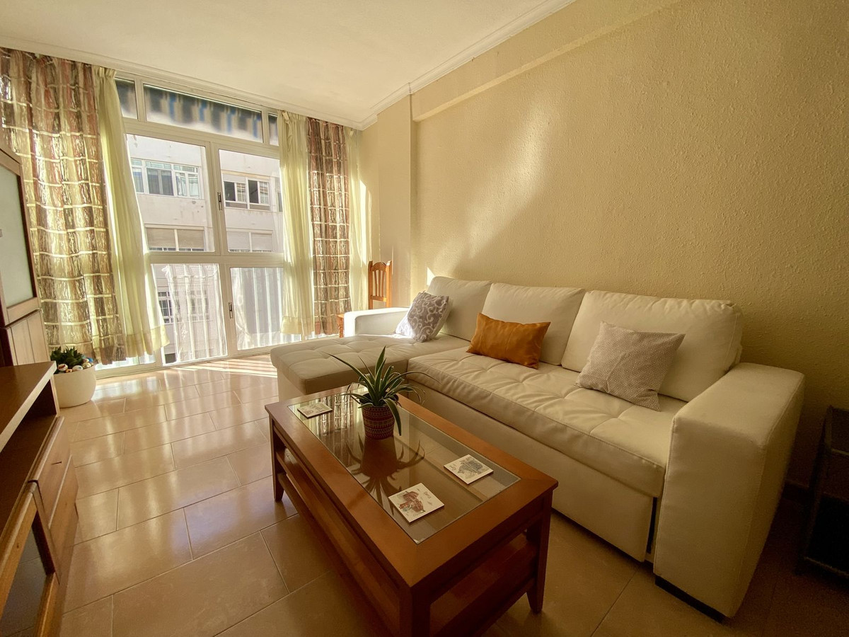 Te koop Middle Floor Apartment Costa Del Sol Málaga € 279.000,-
