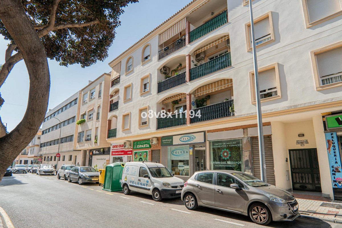 Te koop Middle Floor Apartment Costa Del Sol Torremolinos € 319.900,-