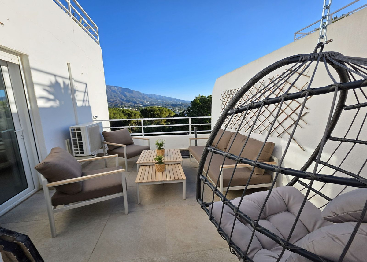 Te koop Middle Floor Apartment Costa Del Sol Nueva Andalucía € 749.000,-