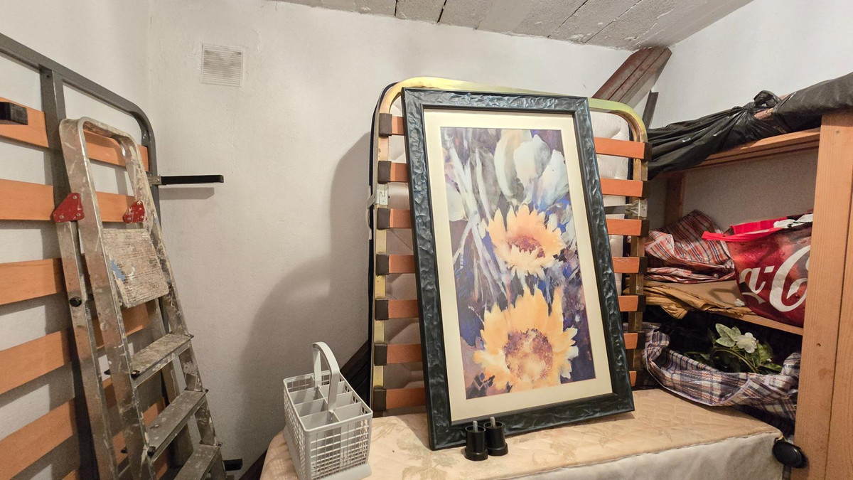 Te koop Middle Floor Apartment Costa Del Sol Estepona € 299.900,-