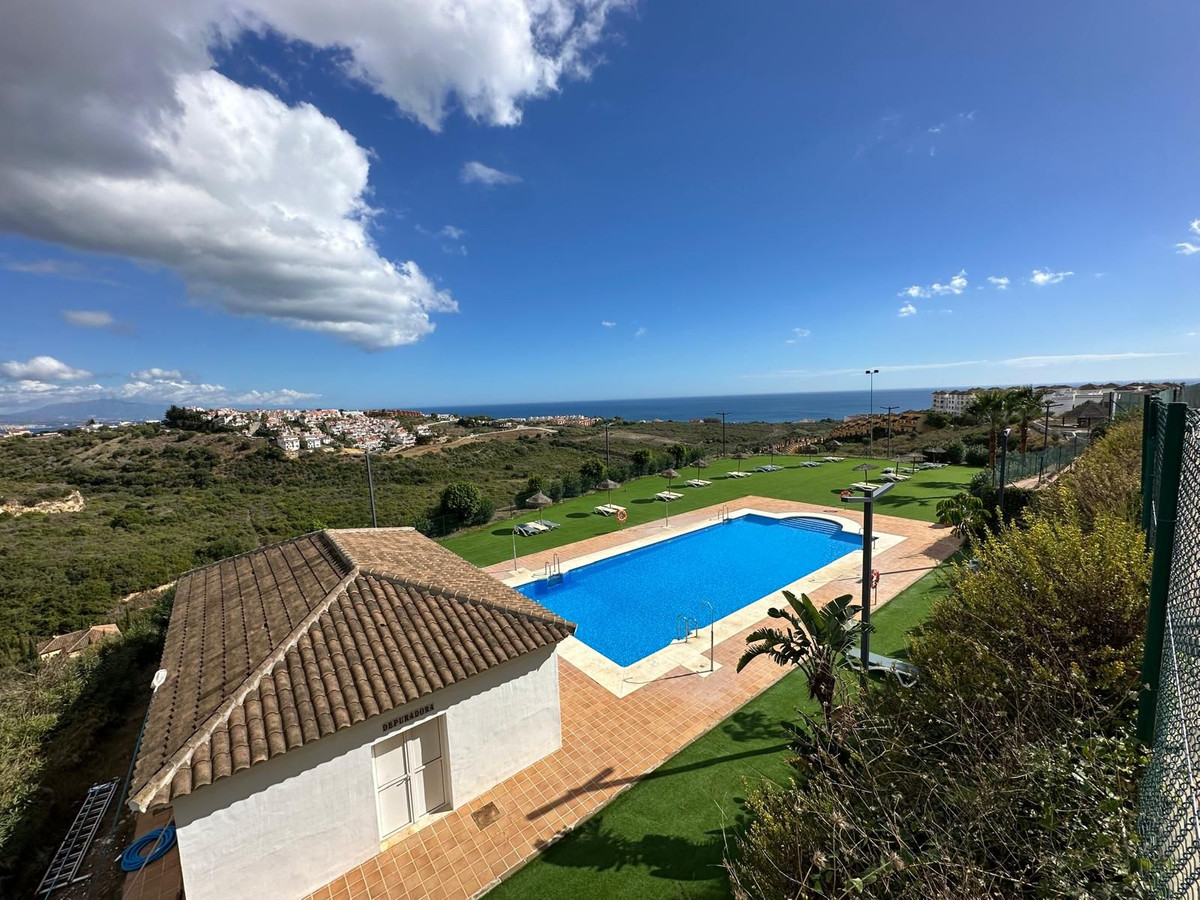 Te koop Middle Floor Apartment Costa Del Sol Manilva € 219.000,-