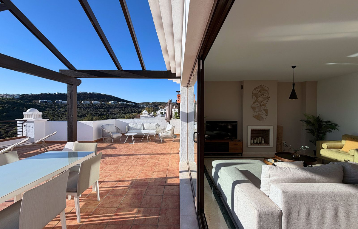 Te koop Penthouse Costa Del Sol Casares Playa € 635.000,-