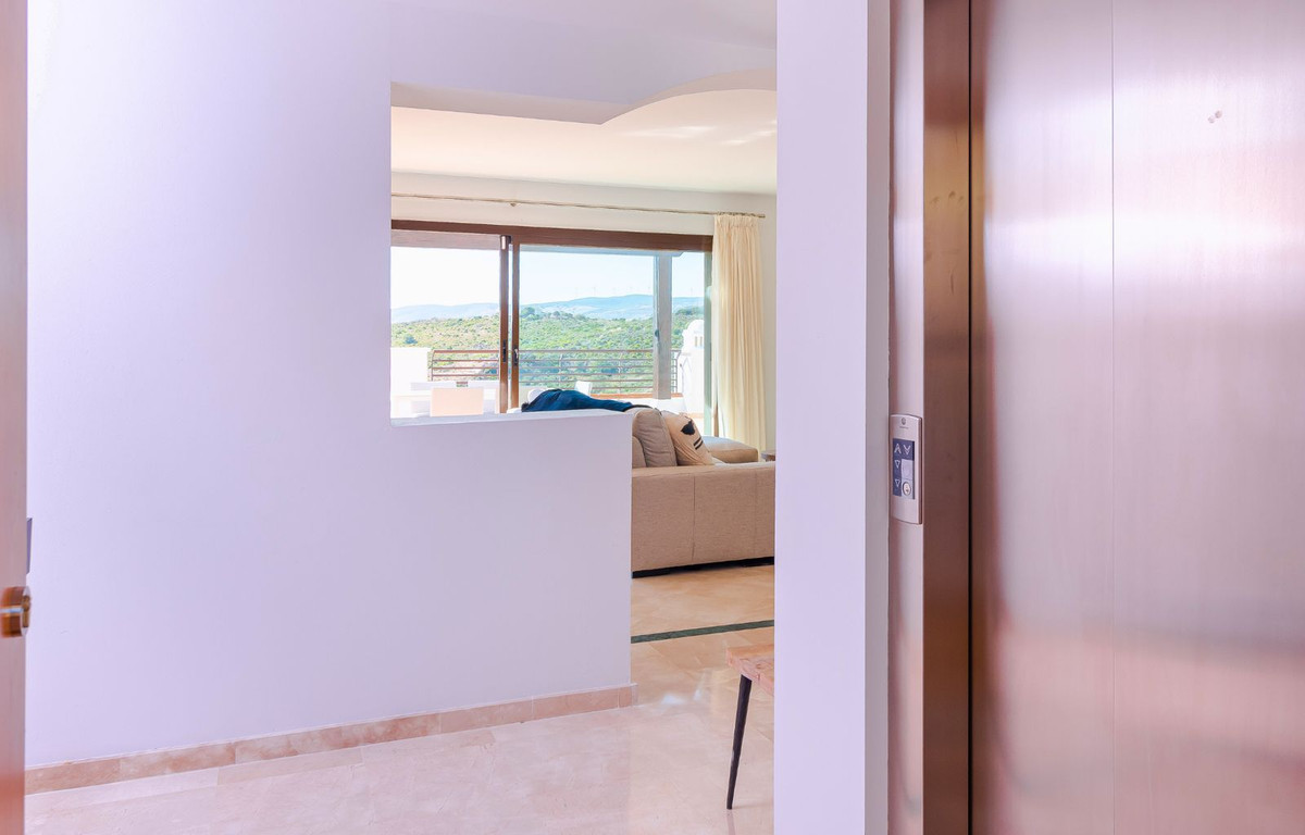 Te koop Penthouse Costa Del Sol Casares Playa € 635.000,-