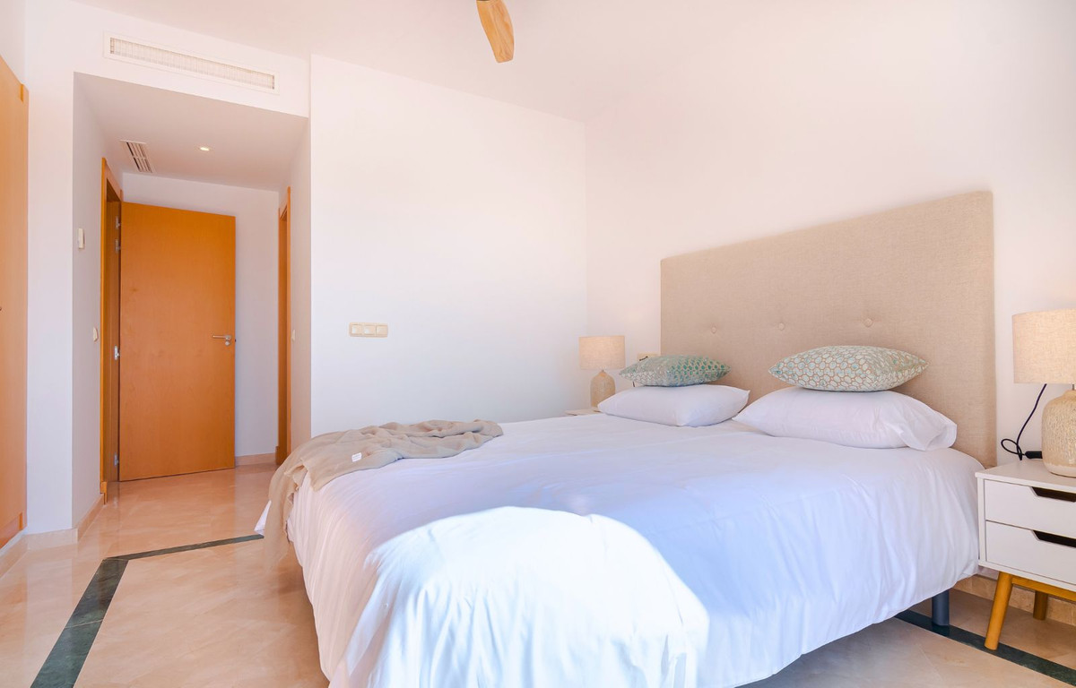 Te koop Penthouse Costa Del Sol Casares Playa € 635.000,-