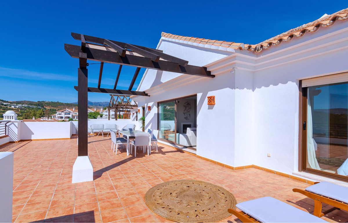 Te koop Penthouse Costa Del Sol Casares Playa € 635.000,-