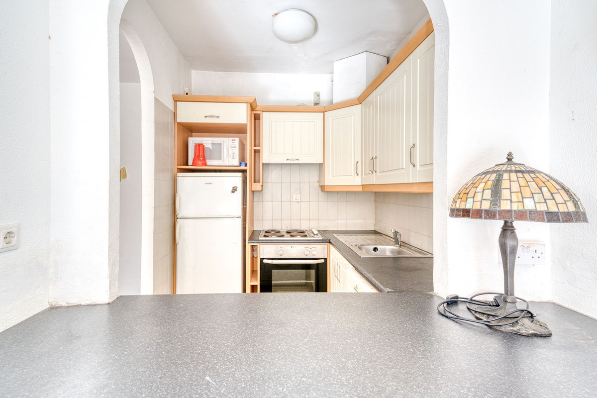 Te koop Middle Floor Apartment Costa Del Sol The Golden Mile € 375.000,-