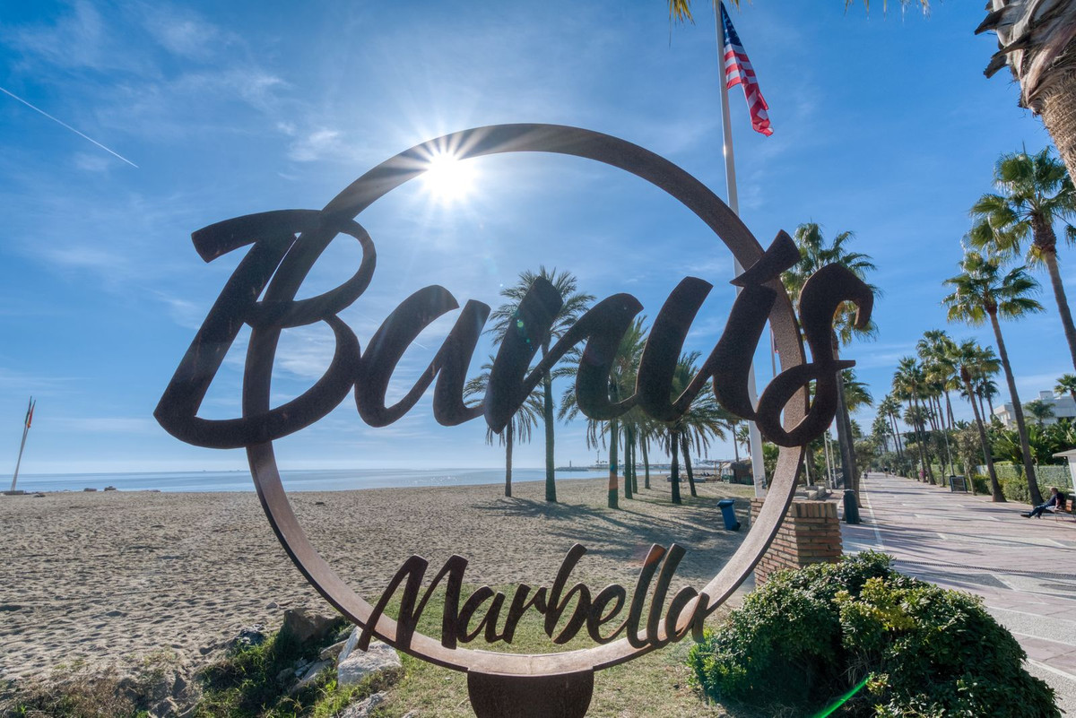 Te koop Middle Floor Apartment Costa Del Sol The Golden Mile € 375.000,-