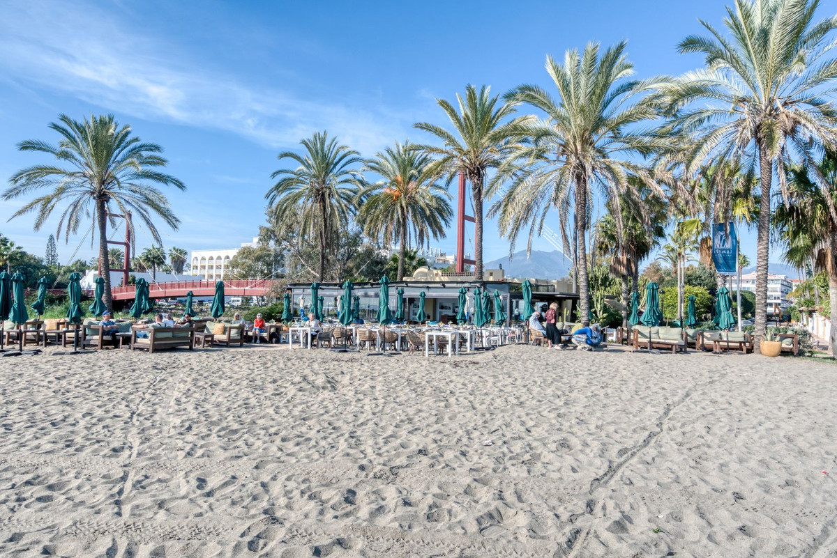 Te koop Middle Floor Apartment Costa Del Sol The Golden Mile € 375.000,-