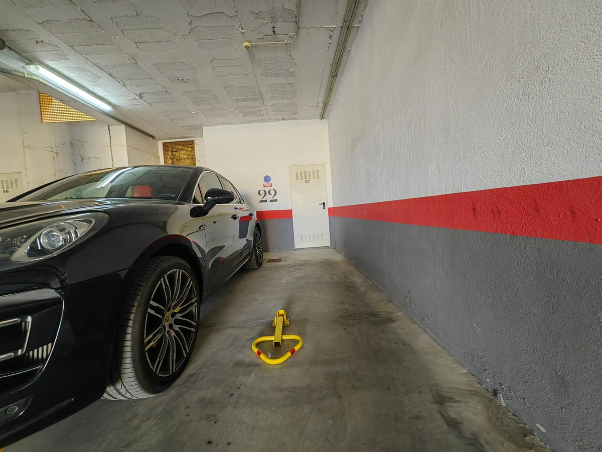 Te koop Middle Floor Apartment Costa Del Sol La Duquesa € 298.000,-