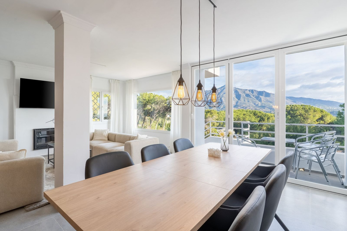 Te koop Middle Floor Apartment Costa Del Sol Nueva Andalucía € 749.000,-