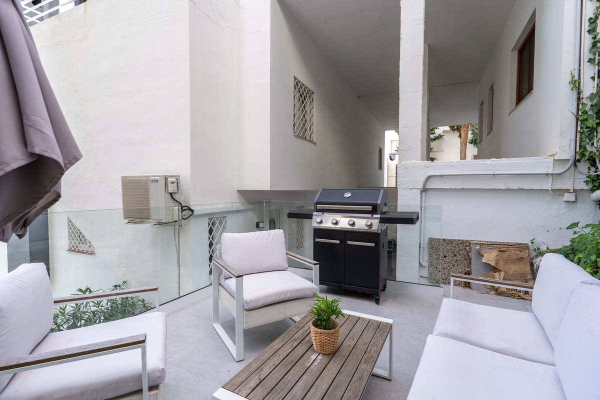 Te koop Middle Floor Apartment Costa Del Sol Nueva Andalucía € 749.000,-