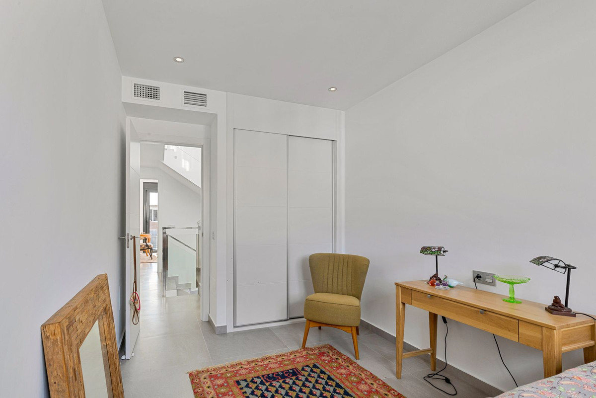 Te koop Herenhuis Costa Del Sol Torreblanca € 765.000,-