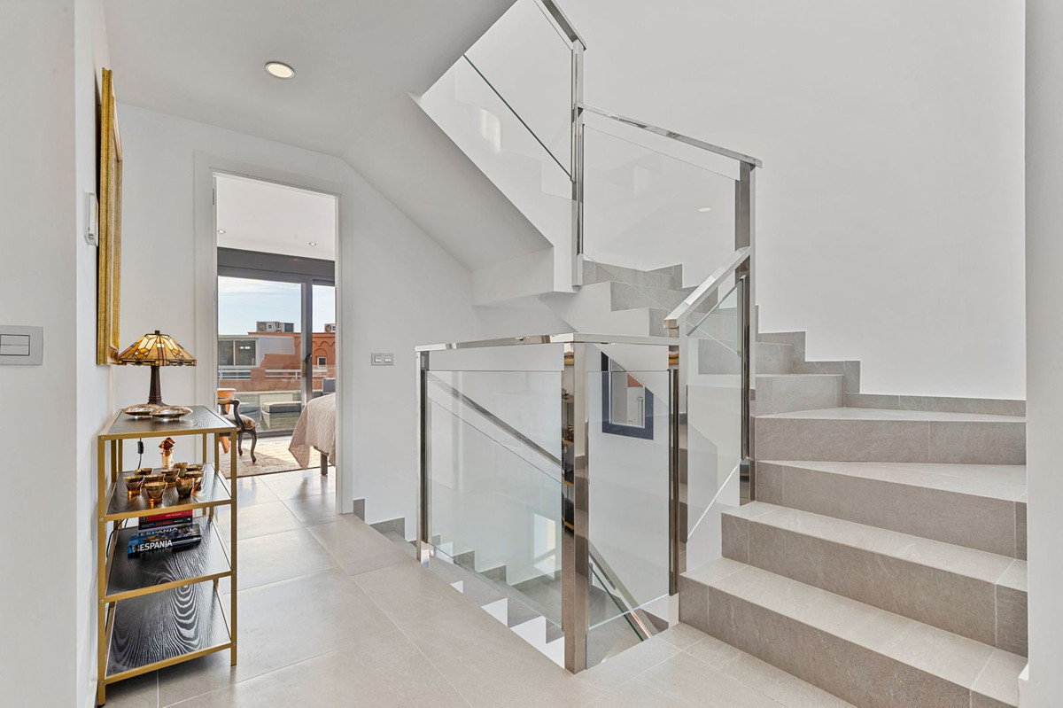 Te koop Herenhuis Costa Del Sol Torreblanca € 765.000,-