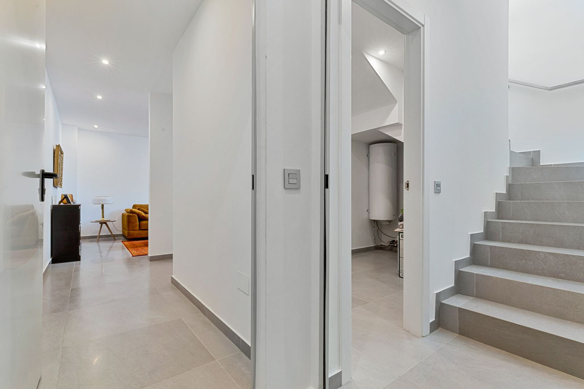 Te koop Herenhuis Costa Del Sol Torreblanca € 765.000,-