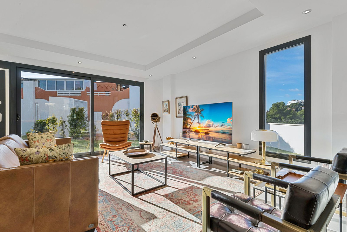 Te koop Herenhuis Costa Del Sol Torreblanca € 765.000,-