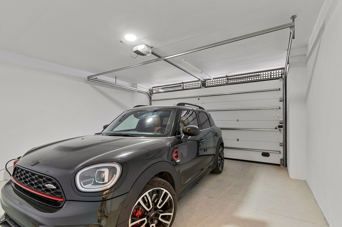 Te koop Herenhuis Costa Del Sol Torreblanca € 765.000,-