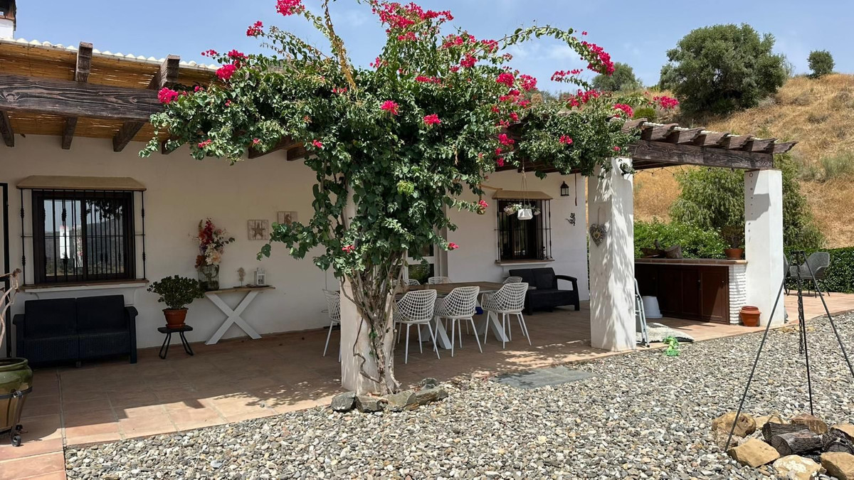 Te koop Vrijstaande Villa Costa Del Sol Alora € 379.000,-