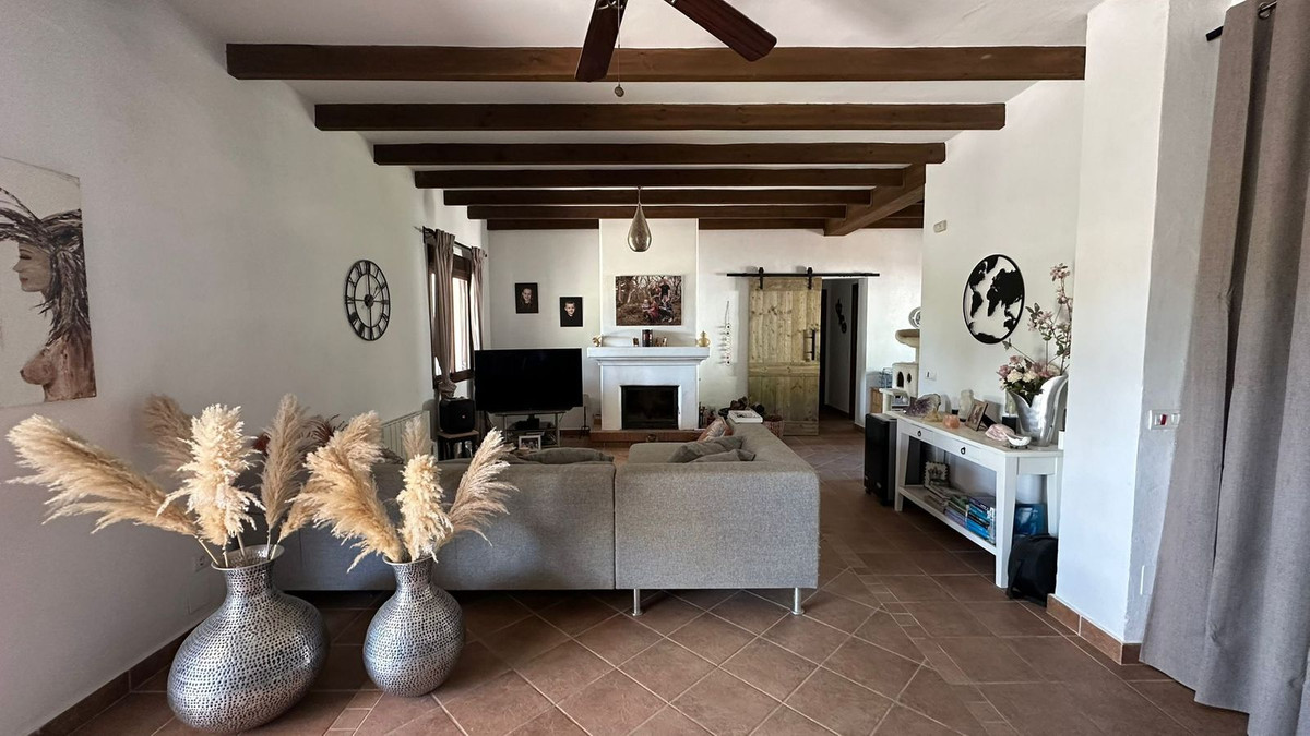 Te koop Vrijstaande Villa Costa Del Sol Alora € 379.000,-